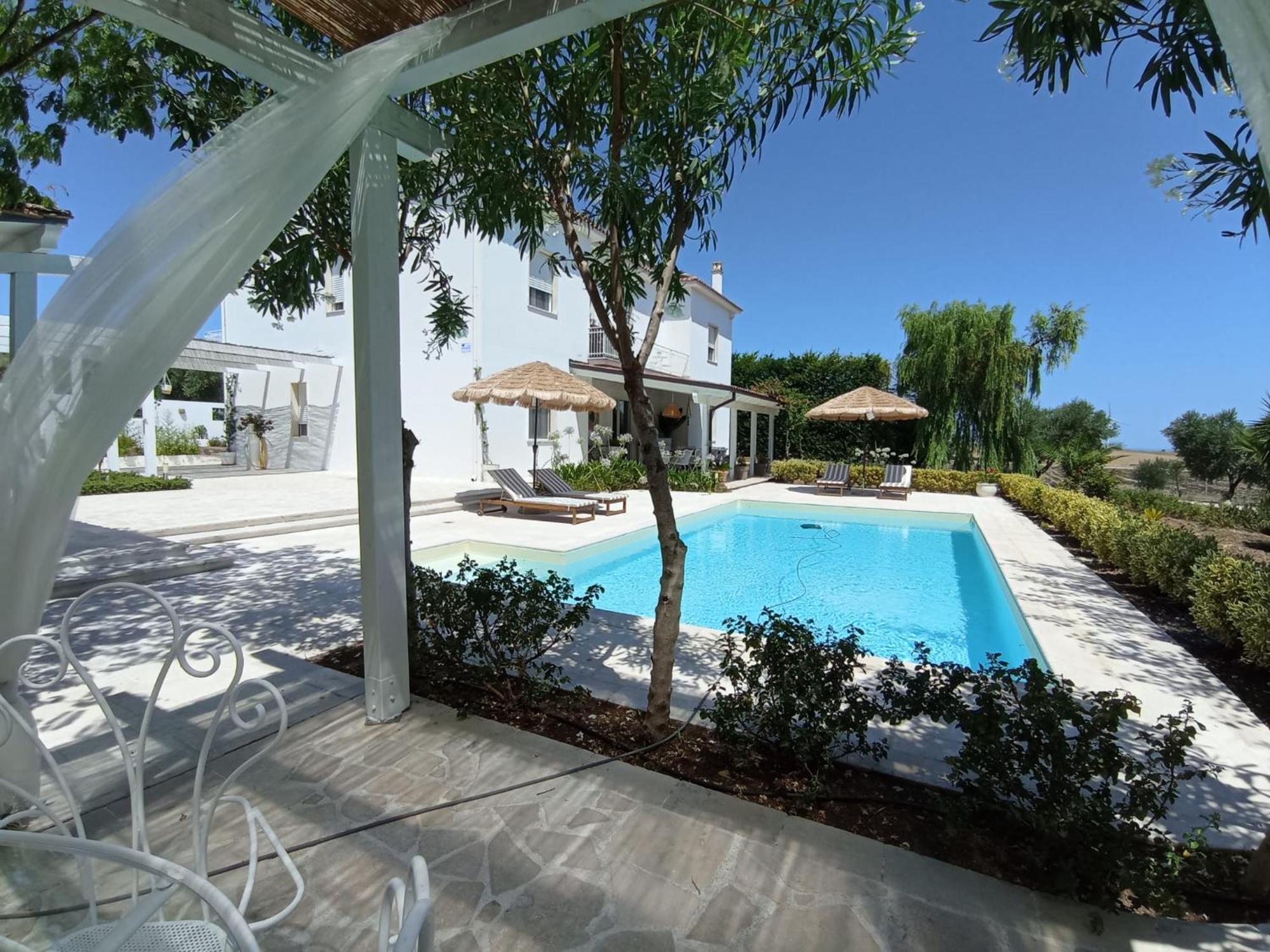 Tenuta Viale Degli Ulivi San Martino in Pensilis ภายนอก รูปภาพ