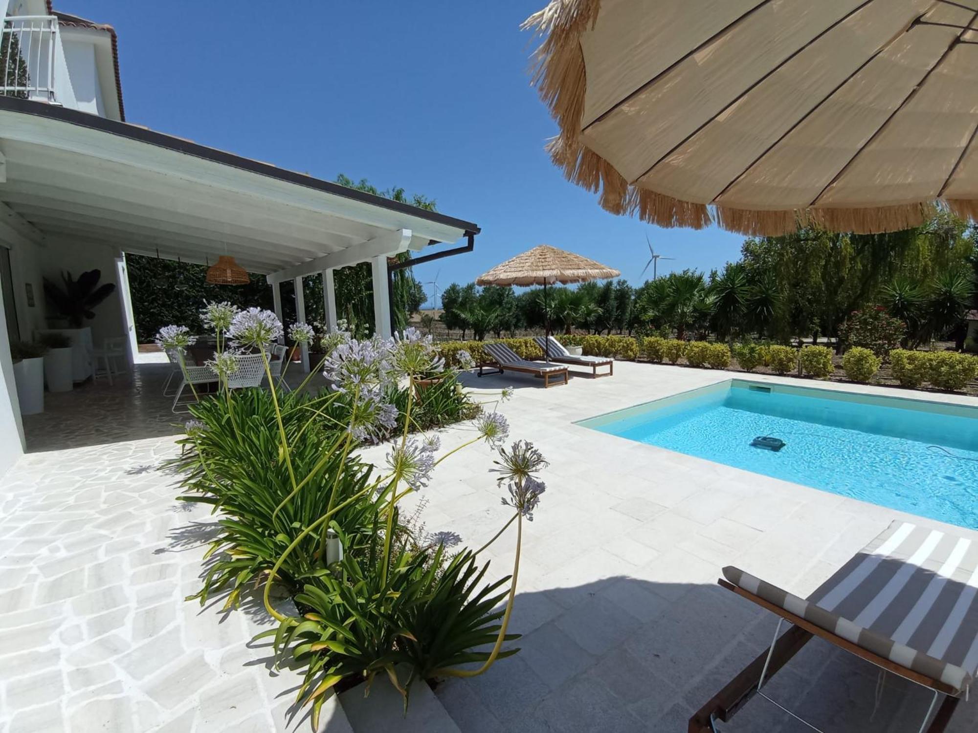 Tenuta Viale Degli Ulivi San Martino in Pensilis ภายนอก รูปภาพ